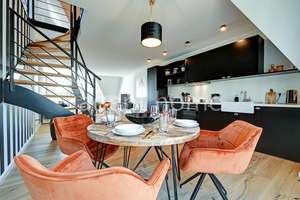 MÖBLIERT - COOLES DESIGN - Exklusive Wohnung mit Balkon – Die vollständige Adresse der Immobilie erhältst du vom Anbieter., 70192 Relenberg, Stuttgart – Vorschaubild 11