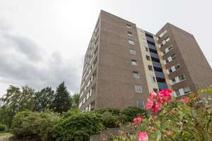 Helle 2 Zimmer & Balkon in grüner Citylage - renoviert, guter Schnitt, Wannenbad, Aufzug – Kurt-Schumacher-Straße 28, 33615 Schildesche, Bielefeld – Vorschaubild 12