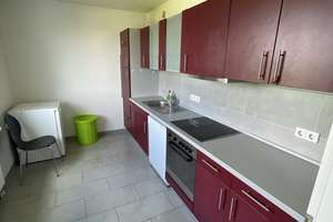 Moderne 4-Zimmer-Wohnung mit Balkon – Stralsunder Ring 47, 38444 Westhagen, Wolfsburg – Vorschaubild 2