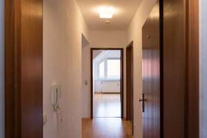 Charmante Dachgeschosswohnung mit Dielenboden & viel Licht in Hamburg-Heimfeld – Haakestraße 46, 21075 Heimfeld, Hamburg – Vorschaubild 4