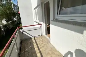 Helles & gepflegtes 1 Zimmerapartement mit Balkon in zentraler Lage von Wiesbaden! – Wittelsbacher Straße 33, 65189 Wiesbaden – Vorschaubild 6