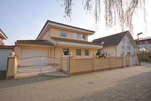 Property thumbnail 25