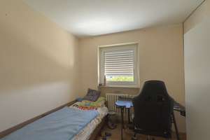 Reihenhaus in begehrter Lage mit pflegeleichtem Grundstück und Garage – Die vollständige Adresse der Immobilie erhältst du vom Anbieter., 96317 Kronach – Vorschaubild 10