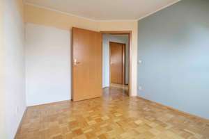 *Bezugsfrei!* 3-Zimmer-Maisonette-Wohnung mit Balkon  – Die vollständige Adresse der Immobilie erhältst du vom Anbieter., 9125 Bernsdorf, Chemnitz – Vorschaubild 9