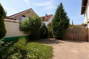 Modernisierte Doppelhaushälfte mit Garten in zentraler Lage von Bad Krozingen – Die vollständige Adresse der Immobilie erhältst du vom Anbieter., 79189 Bad Krozingen – Vorschaubild 3