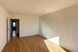 Geräumigiges Familiendomizil im DG mit Einbauküche, Wannenbad und Balkon – 39108 Stadtfeld Ost, Magdeburg – Vorschaubild 14
