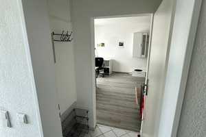 Freundliche 1-Zimmer-EG-Wohnung mit Einbauküche in Wuppertal – Wuppertal – Vorschaubild 2