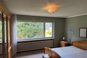 Freistehendes Einfamilienhaus mit großzügigem Garten und Doppelgarage in Lannesdorf – Antoniter Straße 43, 53179 Lannesdorf, Bonn – Vorschaubild 12