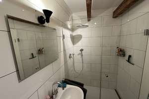 Attraktive 2-Zimmer-Wohnung im historischen Schulgebäude zu verkaufen – Hasencleverstr. 30, 42659 Burg/Höhscheid, Solingen – Vorschaubild 3
