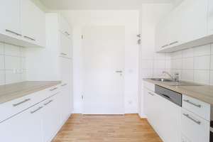 Sonnige Erdgeschoss-Oase mit Terrasse, moderner Küche und Komfortbad – großzügig & elegant wohnen – Berliner Allee 8E, 64295 Darmstadt-West, Darmstadt – Vorschaubild 3