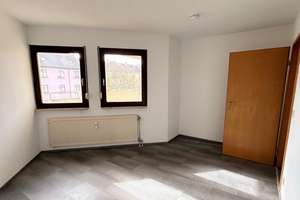 Gemütliche 2-Zimmer-Wohnung mit Balkon in Nürnberg-Rennweg – Fenitzerstraße 37, 90489 Wöhrd, Nürnberg – Vorschaubild 3