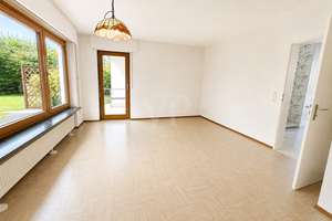 Charmantes Einfamilienhaus zum Sanieren -  DHH mit großzügigem Grundstück, sonnigem Garten und viel  – Die vollständige Adresse der Immobilie erhältst du vom Anbieter., 68219 Rheinau, Mannheim – Vorschaubild 5