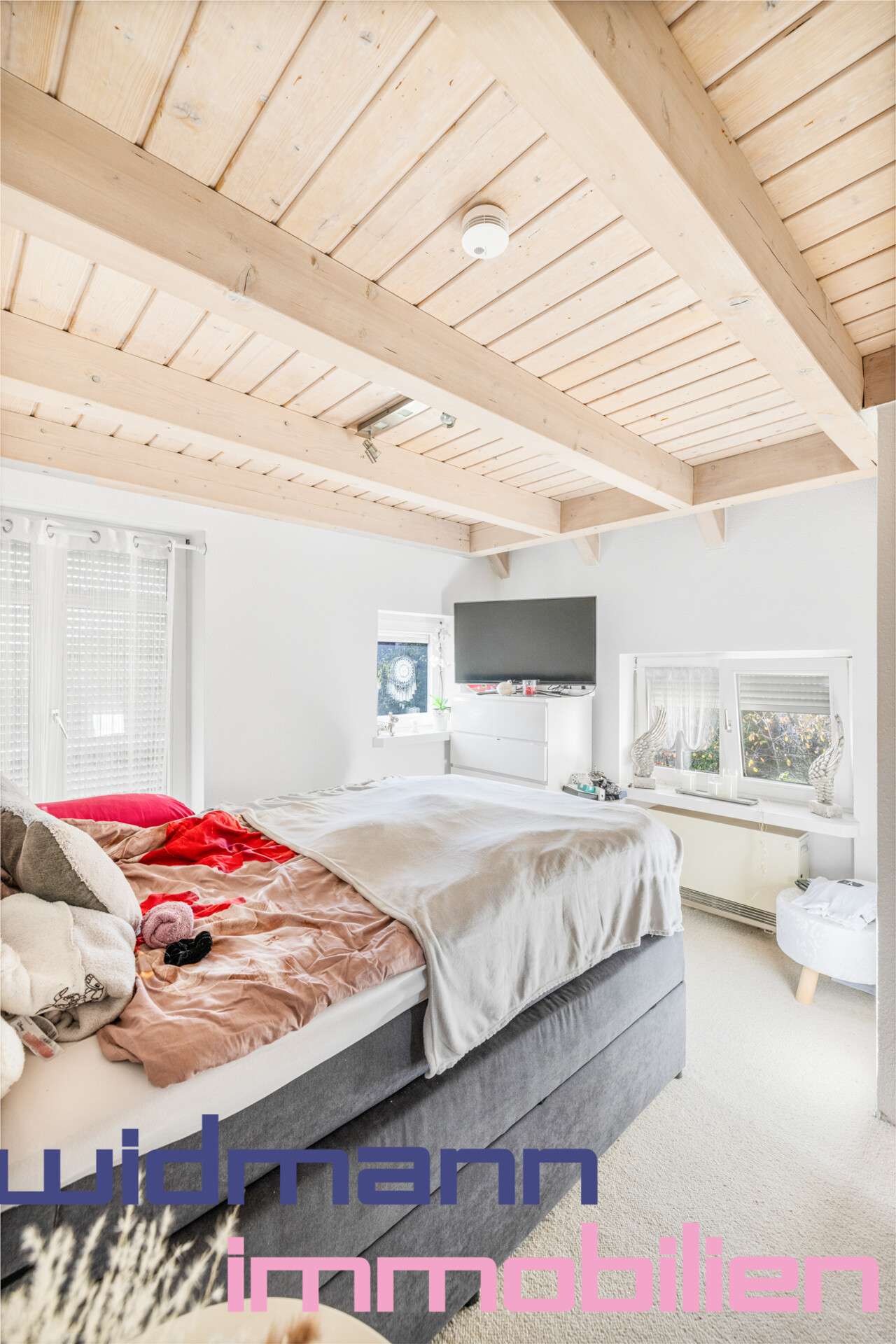 Immobilie in Schönaich - Wohnen wie im eigenen Haus – charmante Maisonettewohnung im Herzen von Schönaich - Bild 3