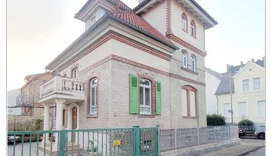 Bild von * TOLLES "TOSKANA" ZWEIFAMILIENWOHHAUS IN WIESBADEN, VERMIETET ABER MIT VERSCHIEDENEN MÖGLICHKEITEN*