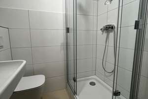 Frisch modernisierte Erdgeschosswohnung in Düsseldorf – Richrather Str. 10, 40591 Wersten, Düsseldorf – Vorschaubild 2