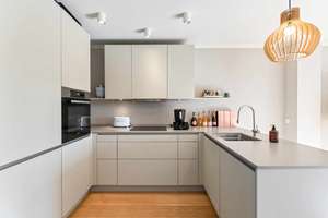 Penthouse-Feeling auf dem Mühlenkamp – saniert in A-Lage mit Lift und Tiefgarage – Die vollständige Adresse der Immobilie erhältst du vom Anbieter., 22303 Winterhude, Hamburg – Vorschaubild 4