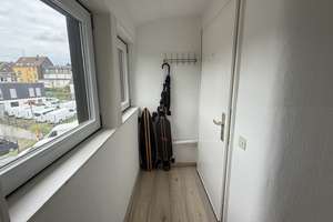 Geräumige Dachgeschosswohnung mit stilvoller Dachterrasse in Solingen-Gräfrath. – Die vollständige Adresse der Immobilie erhältst du vom Anbieter., 42653 Gräfrath, Solingen – Vorschaubild 7