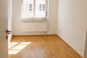 **TOLLE 3-RWG IN RUHIGER LAGE**mit Tageslichtbad, Balkon und Loggia ** WE 05** – Luckaer Straße 4, 4229 Kleinzschocher, Leipzig – Vorschaubild 11