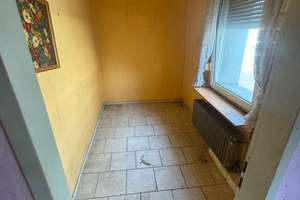 Zentral gelegenes Zuhause mit 4 Zimmern in Krefeld – Ihr neuer Wohntraum wartet!