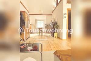 Tauschwohnung: 2,5-Zimmer-Wohnung in Düsseldorf, Altbau DG, Dielen, Balkon