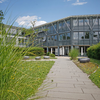 8INONE : Büroflächen in Haar