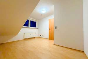Großzügig geschnittene 3,5-Zimmer-DG-Wohnung – Wohnen und Arbeiten unter einem Dach – Die vollständige Adresse der Immobilie erhältst du vom Anbieter., 68305 Waldhof, Mannheim – Vorschaubild 26