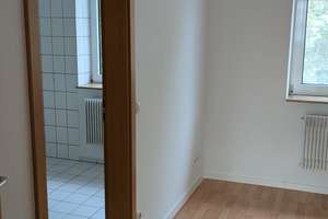 Schöne helle 3 Zimmerwohnung, Küche und Bad – Düppelstr. 8, 46045 Altstadt-Mitte, Oberhausen – Vorschaubild 6