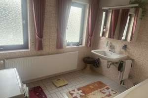 Geräumiges Zweifamilienhaus, Doppelgarage, Traumgarten – Die vollständige Adresse der Immobilie erhältst du vom Anbieter., 63538 Großkrotzenburg – Vorschaubild 18