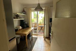Stühlinger-Wohnung: Kompaktes 2-Zimmer-Domizil mit Balkon von Privat. – 79106 Alt-Stühlinger, Freiburg im Breisgau – Vorschaubild 3