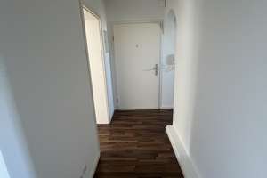 Neuwertige 3-Zi-Whg mit Küche und Balkon / Nice 3-Room-Flat with Kitchen and Balcony – 67061 Süd, Ludwigshafen am Rhein – Vorschaubild 11