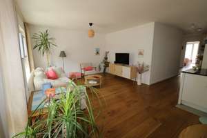 Moderne Dreizimmerwohnung mit großer, ruhiger Terrasse mitten im Herzen von Köln – Die vollständige Adresse der Immobilie erhältst du vom Anbieter., 50674 Neustadt/Süd, Köln – Vorschaubild 1