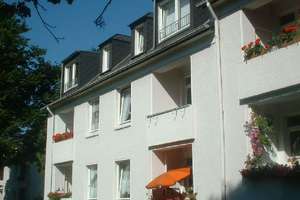** Modernisierte 2-Zi-DG-Wohnung in Frohnhausen**