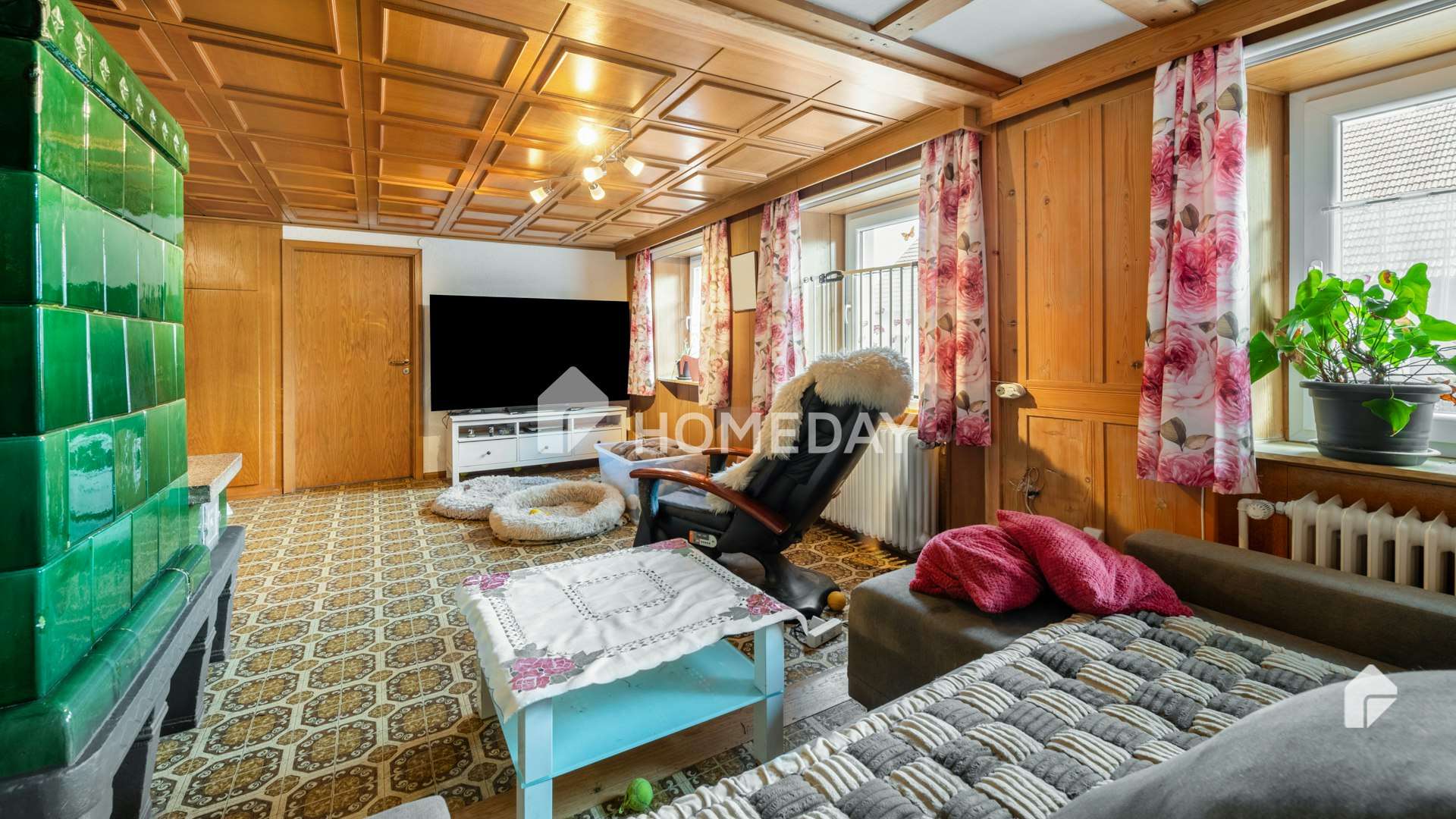 Immobilie in Wutach - Gepflegtes Bauernhaus mit Charme & Potenzial: 2200 m² Grundstück, Scheune & Wohnmöglichkeiten - Bild 2