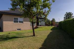 Gepflegter Bungalow  mit Wintergarten und Garage in Ilsede – Die vollständige Adresse der Immobilie erhältst du vom Anbieter., 31241 Ilsede – Vorschaubild 8