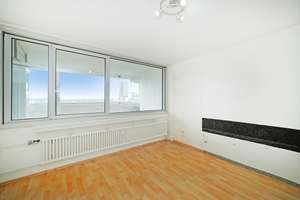 Grandioser Alpenblick von der Süd-Loggia – Die vollständige Adresse der Immobilie erhältst du vom Anbieter., 80993 Alt-Moosach, München – Vorschaubild 10
