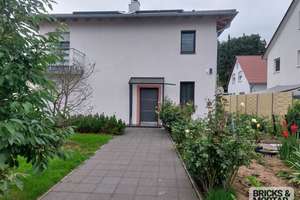 Modernes Einfamilienhaus in ruhiger Lage –TOP-gepflegt und lichtdurchflutet- Doppelgarage vorhanden – Die vollständige Adresse der Immobilie erhältst du vom Anbieter., 86154 Oberhausen-Nord, Augsburg – Vorschaubild 15