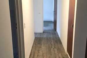 Renovierte, familienfreundliche 4-Zimmer-Wohnung mit Balkon – Kaulbachstr. 7, 90408 Nürnberg – Vorschaubild 4