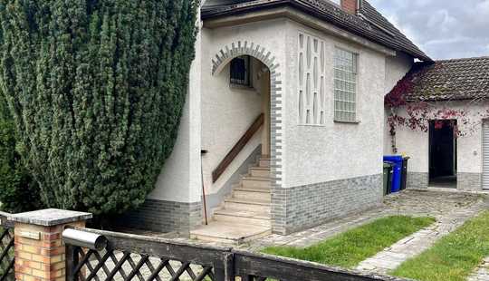 Bild von Charmantes Einfamilienhaus mit großem Garten