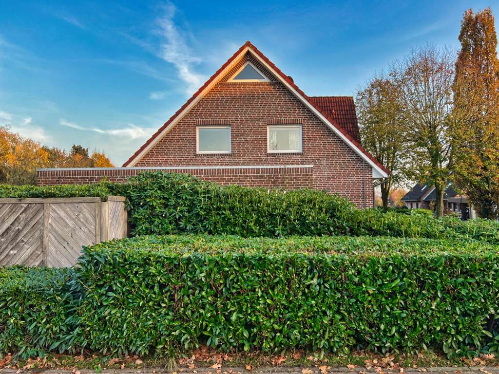 Immobilie in Sögel - Ihre neue "bessere Hälfte"! Zuverlässig vermietete DHH in Sögel! - Bild 2