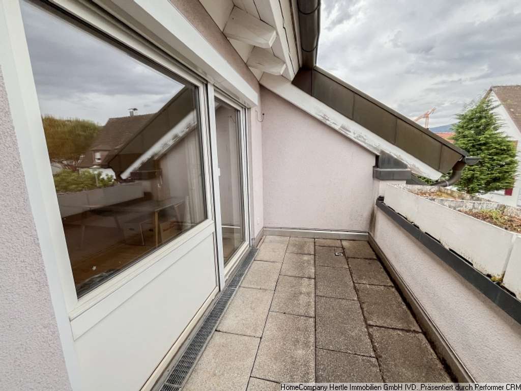 Immobilie in Gundelfingen - Solide und praktische Single-Wohnung in guter Lage von Gundelfingen mit Balkon im gepflegten Mehr... - Bild 3