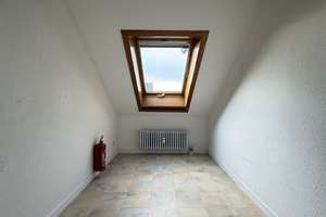 Großzügige 3,5-Zimmer Dachgeschosswohnung mit Sauna und Garage – Die vollständige Adresse der Immobilie erhältst du vom Anbieter., 74081 Horkheim, Heilbronn – Vorschaubild 5