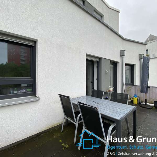 ***Exklusive gehobene 2-Zimmer-Wohnung - Barrierefrei - KfW 70-Haus - Balkon - im Bogenhof Aachen***