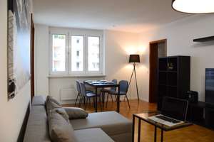 Exklusive Vollmöblierte 2-Zimmer-Wohnung mit Balkon und EBK in München – Halskestraße 12, 81379 Obersendling, München – Vorschaubild 1