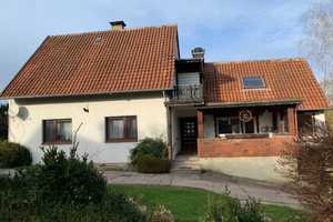 Gepflegtes Zweifamilienhaus mit großem Garten - 32816 Schieder-Schwalenberg OT Wöbbel – Lippe (Kreis) – Vorschaubild 1