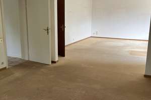 Sanierte 2-Zimmer Wohnung mit Blick ins Grüne im Herzen von Lohausen – Lohauser Dorfstraße 40, 40474 Lohausen, Düsseldorf – Vorschaubild 4
