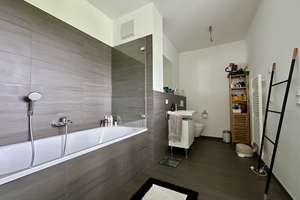 Aufzug direkt in die Wohnung! Großzügige 3 Zimmer Wohnung mit 2 Balkonen und Einbauküche! – Die vollständige Adresse der Immobilie erhältst du vom Anbieter., 40235 Flingern Nord, Düsseldorf – Vorschaubild 11