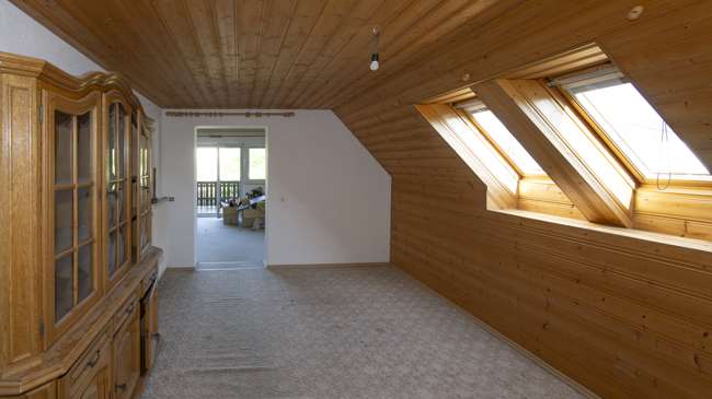 Immobilie in Klosterlechfeld - Ein- Zweifamilienhaus mit Potenzial – großzügiges Wohnen auf teilbarem Grundstück - Bild 6