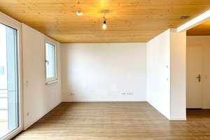 sehr schöne Dachgeschosswohnung (3.OG, ohne Aufzug)  mit 5 Zimmern und großzügigem Balkon - im Herze – 68309 Käfertal, Mannheim – Vorschaubild 12