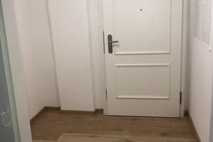 Historisch sanierte Altbauwohnung im Herzen von Regensburg – Die vollständige Adresse der Immobilie erhältst du vom Anbieter., 93047 Innenstadt, Regensburg – Vorschaubild 10