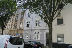 Modernisierter Jugendstil-Altbau im Kaiserstraßenviertel mit Süd-Balkon!